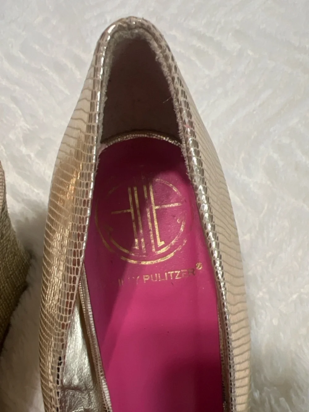 Lilly Pulitzer Gold Peep Toe Wedge Heels Size 8.5 Metallic Snakeskin